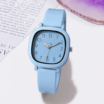Fashion  Bear Women Quartz Watch