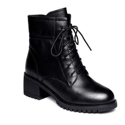 Fashionable Women Leather Boots