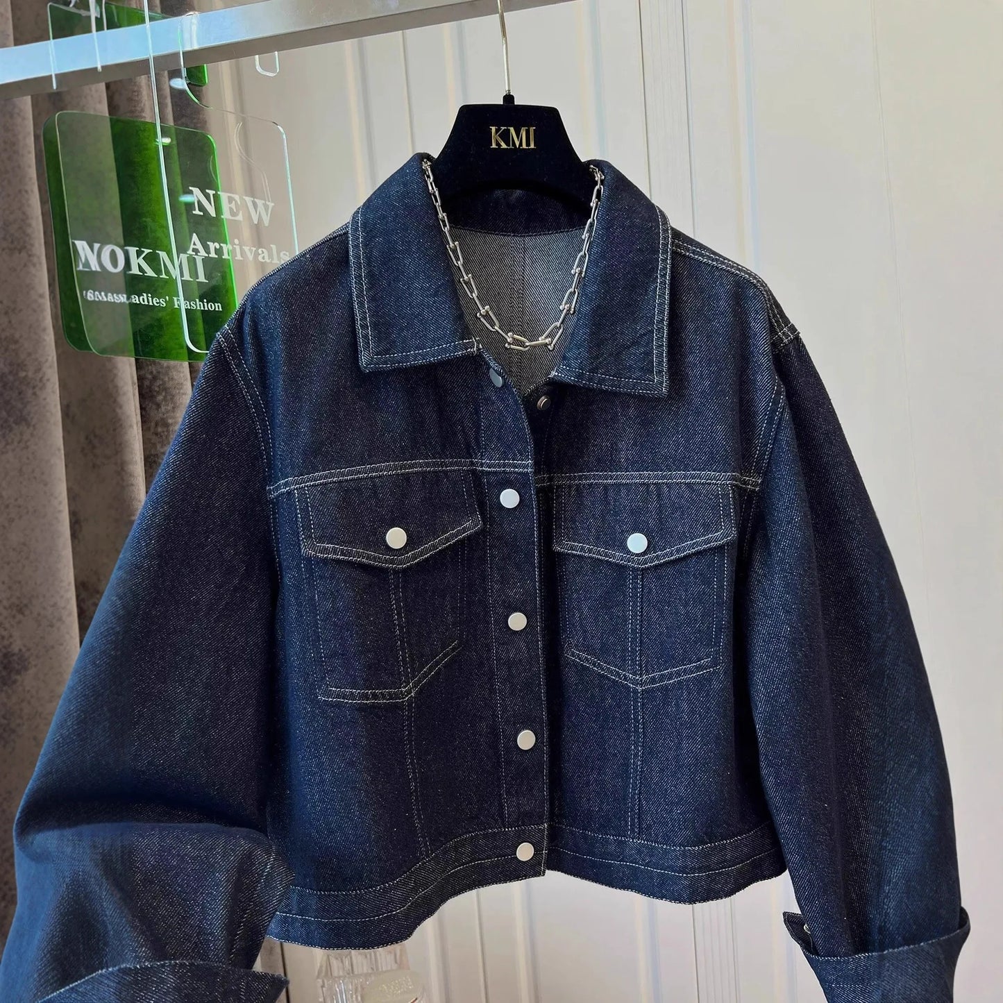 Women's Short Style Denim Jacket
