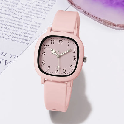 Fashion  Bear Women Quartz Watch