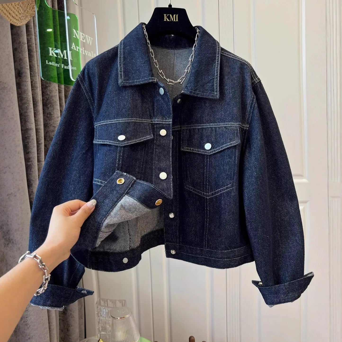 Women's Short Style Denim Jacket